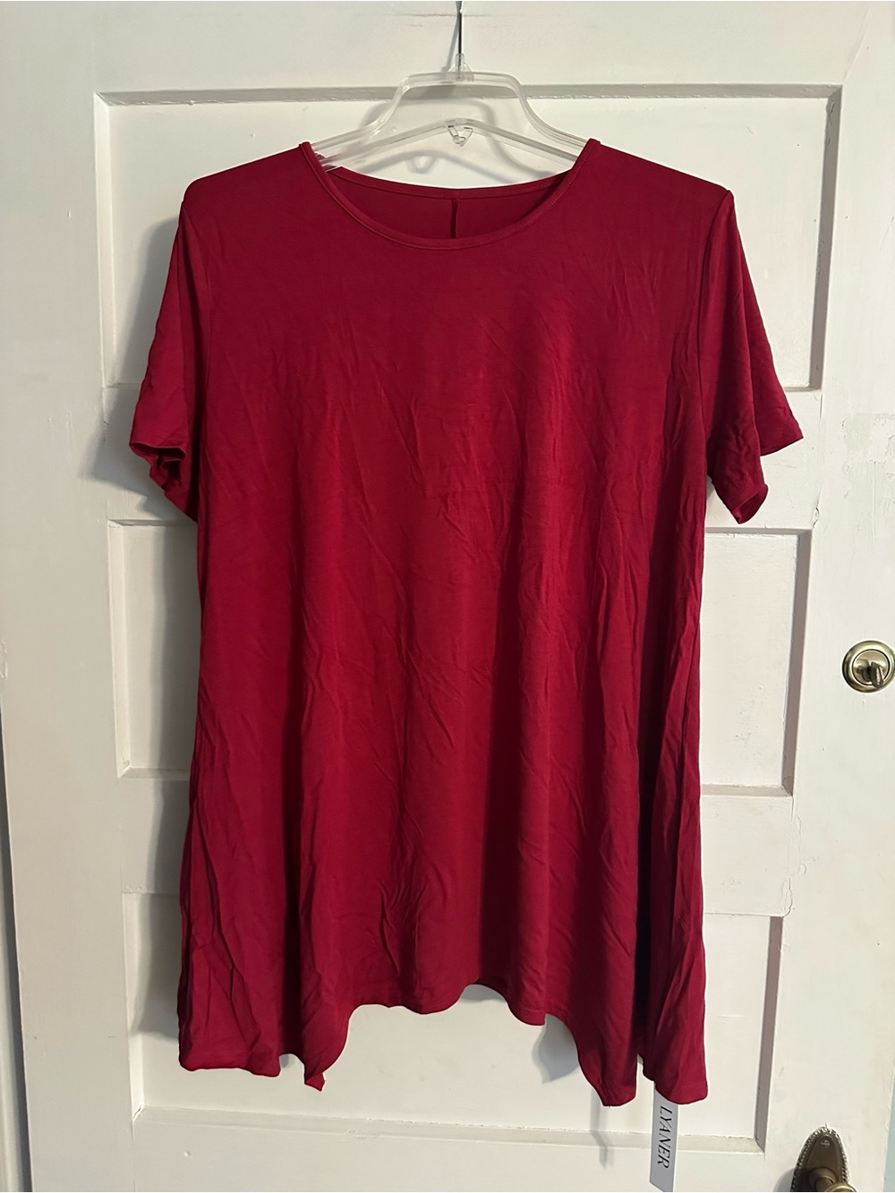 Flowy Short-Sleeve Tunic Top in Deep Red